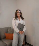 Book an Appointment with Carlie Willimont at Sage & Co. Psychology